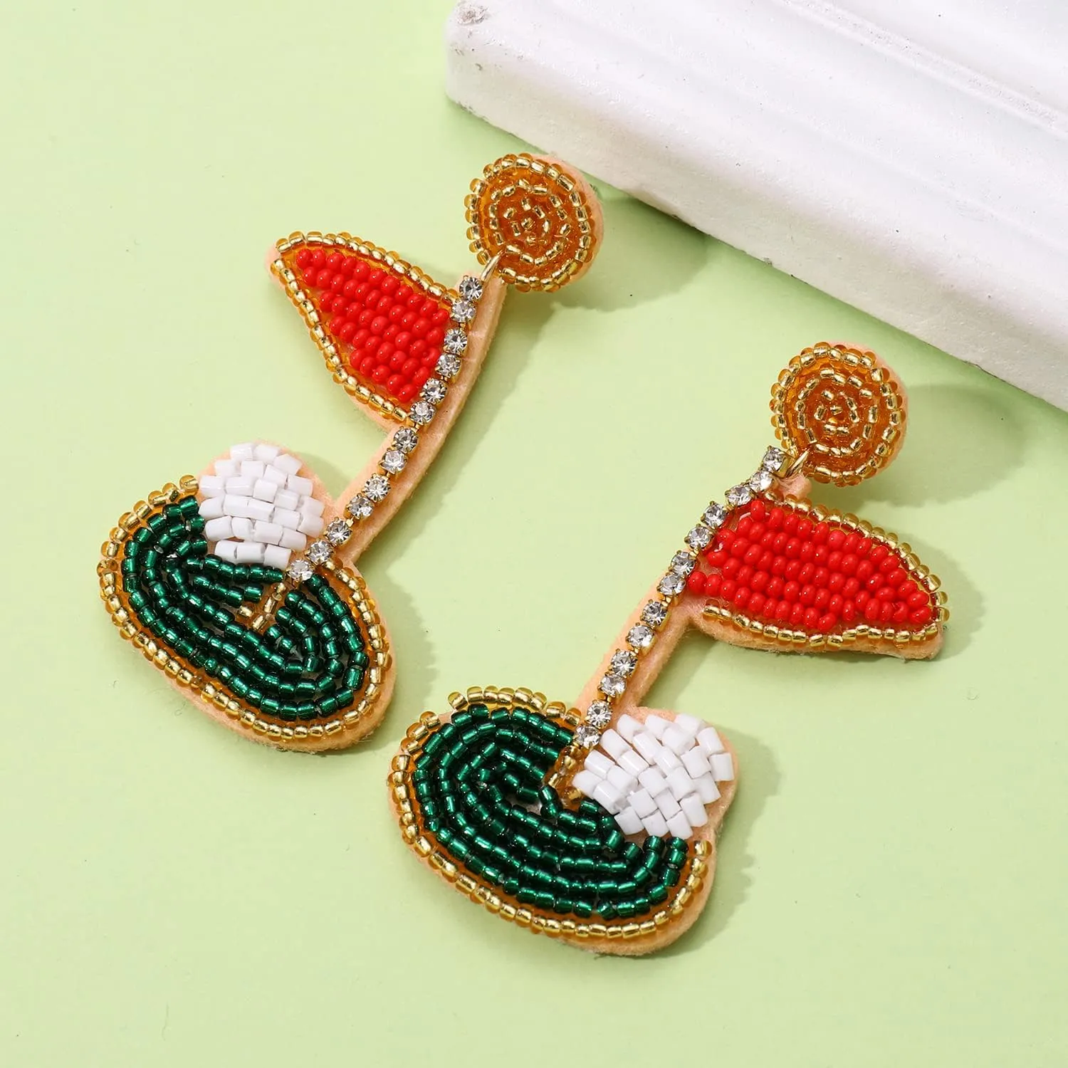 Beaded Football Earrings Handmade Cute Baseball Basketball Softball Soccer Teardrop Dangle Earrings Fun Play Ball Game Dangling Earrings Spring Summer Holiday Sport Party Favor Gift for Women Ladies